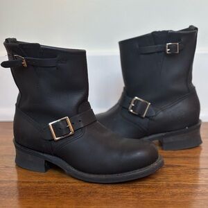 Frye Engineer size 8 Women, Black Leather Boots with Silver Accents